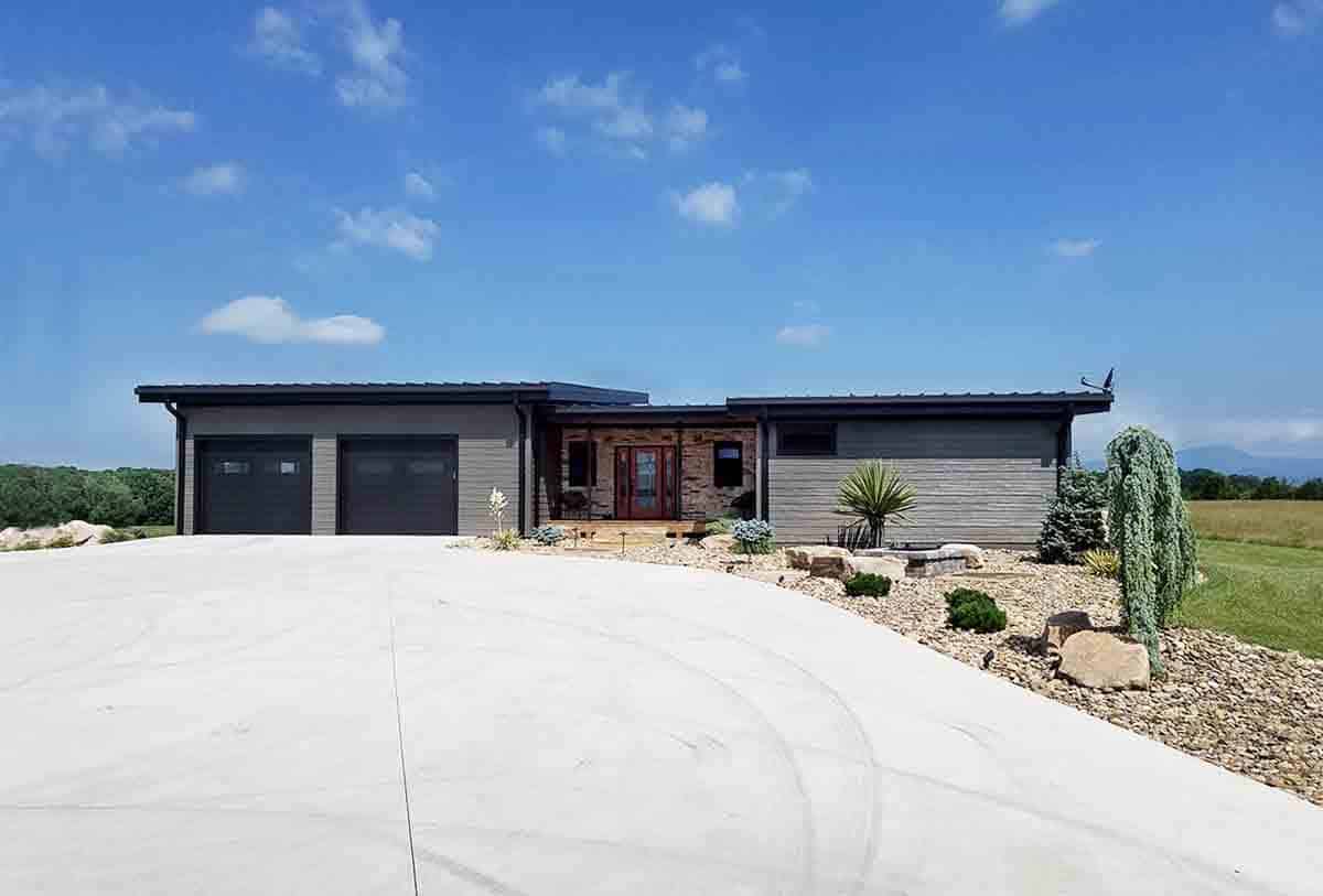 Truoba built house front facade in Virginia