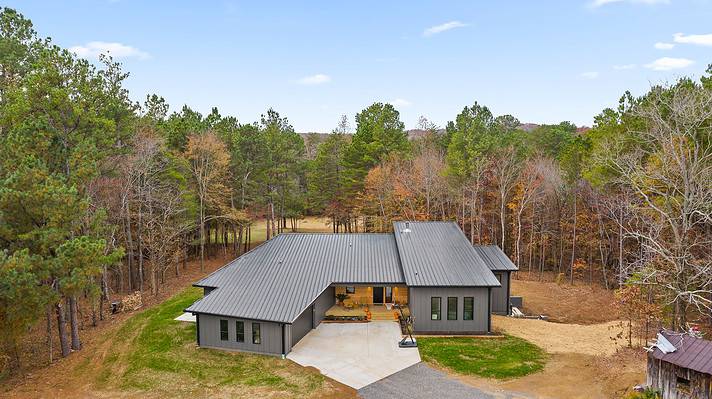 Truoba family house exterior design