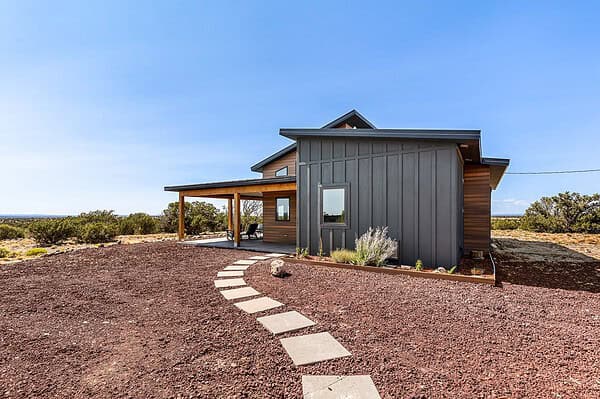 Truoba house in Arizona